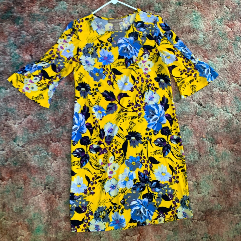 Alexandra & Oak floral dress Bell Sleeve Medium